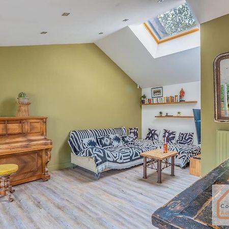 Maison A Lyon Parilly Avec Piscine, Jardin, Parking Prive & Proche Eurexpo Vénissieux Eksteriør billede